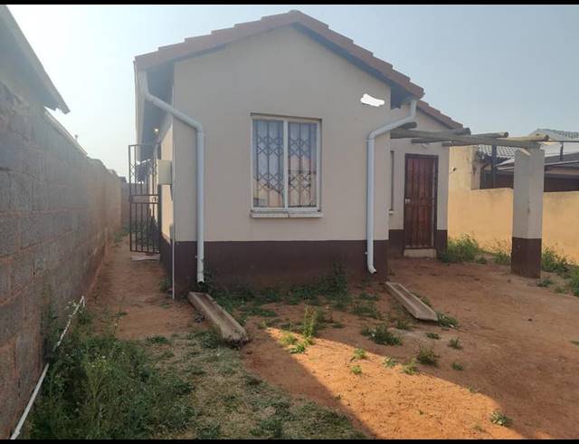 3 BEDROOM HOUSE FOR SALE IN WINDMILL PARK